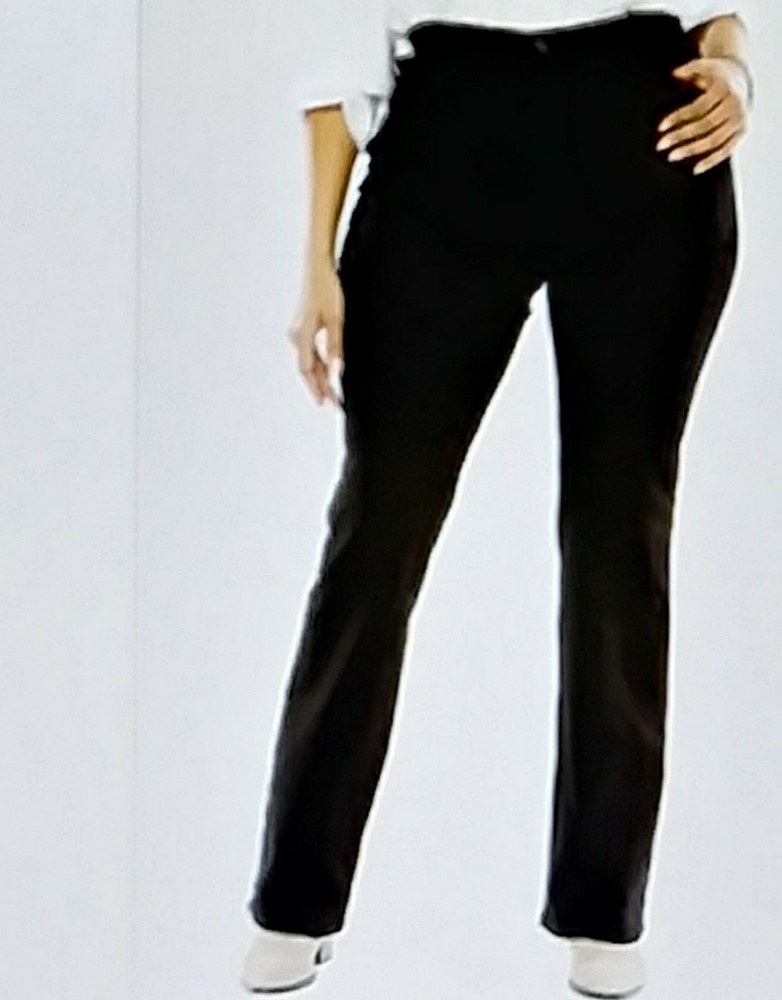 Low-Rise Boot-Cut Jeans (Black)